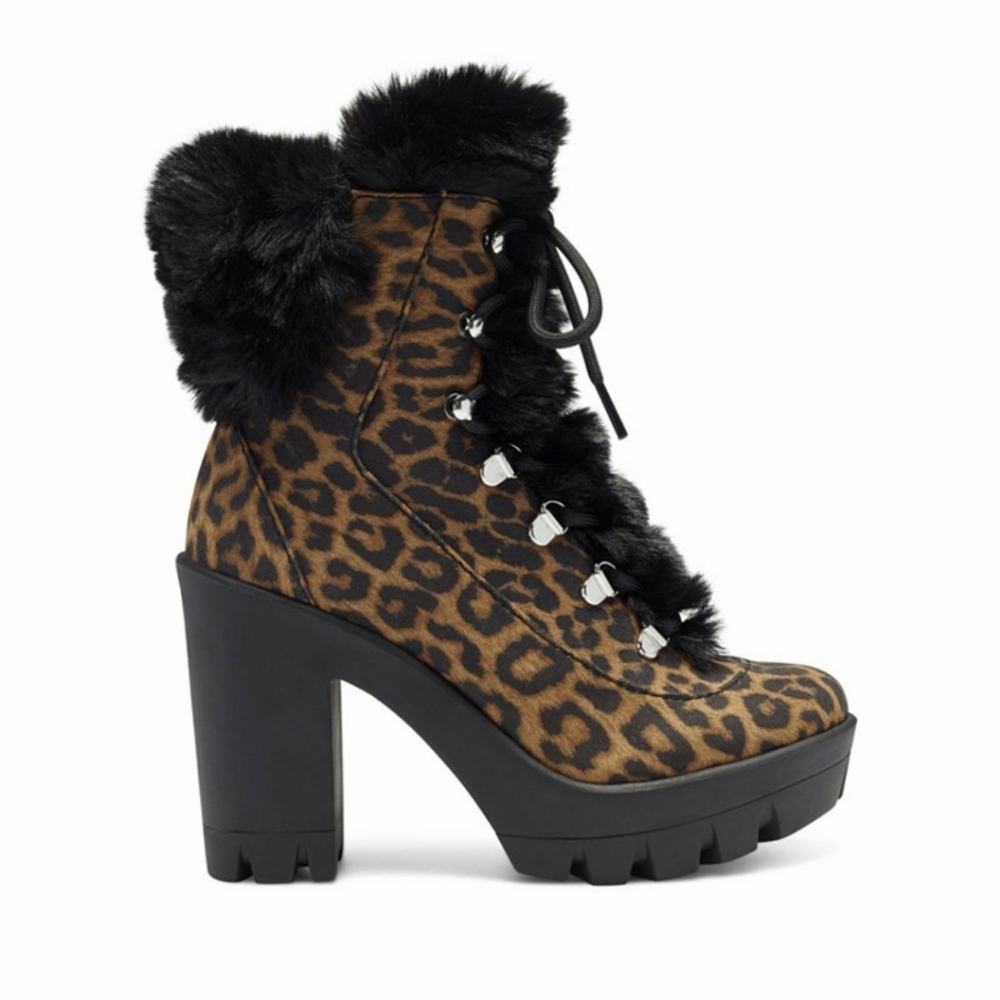 Jessica Simpson Womens Mikah Hiker Booties